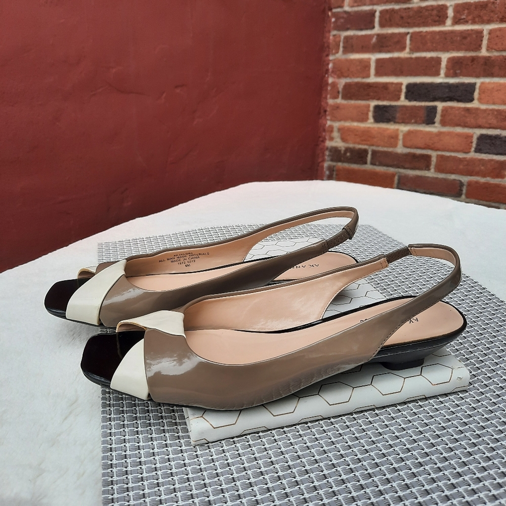 Anne Klein Jacob Peep Toe Slingback Faux Patent Kitten Heels Dress Shoes 6 NEW